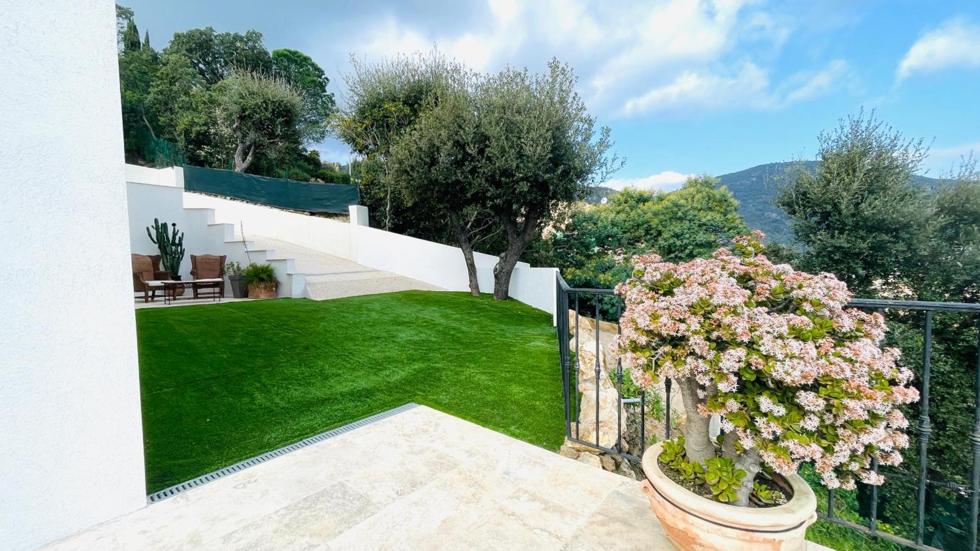 Villa Cacharelle Vue Mer Piscine 滨海卡瓦莱尔 外观 照片