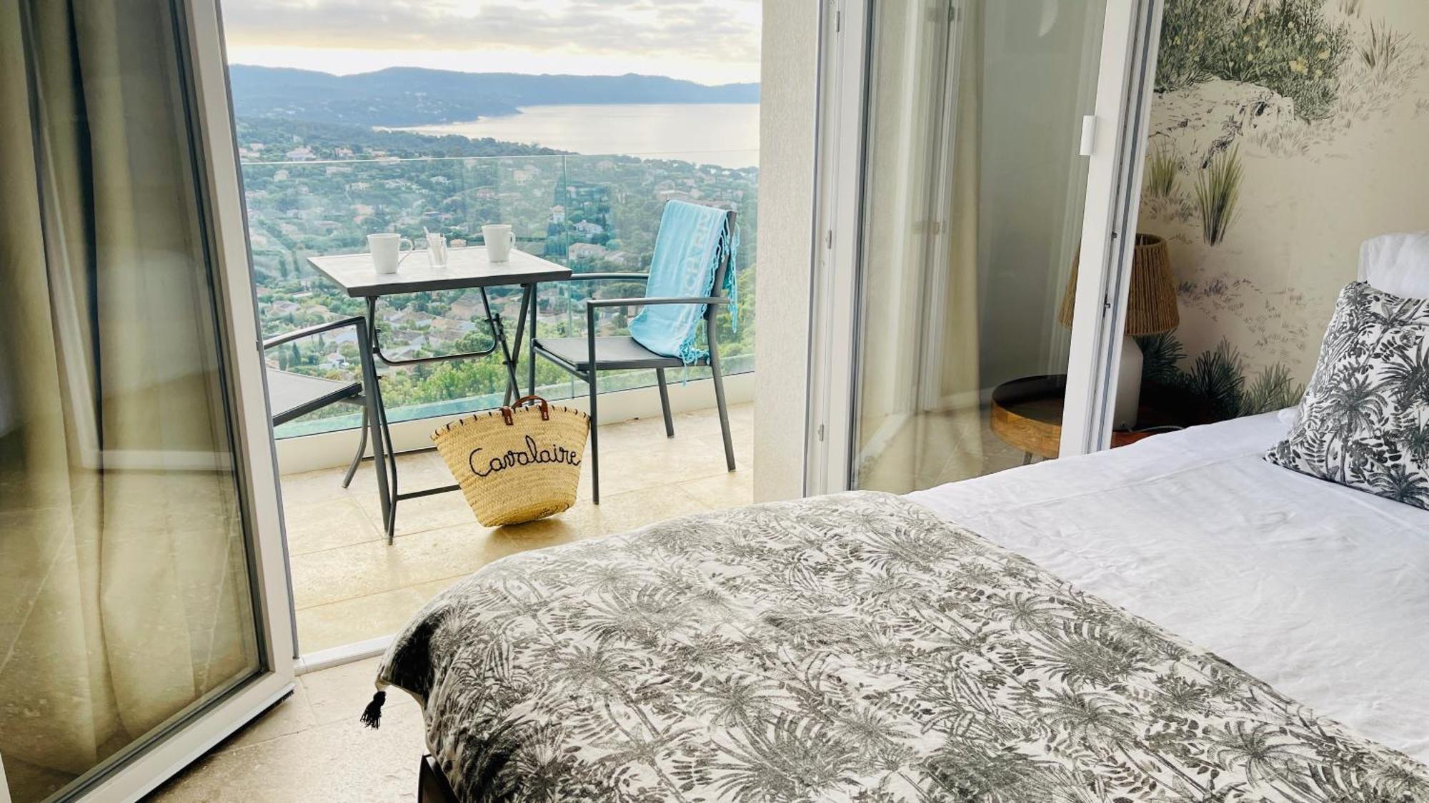 Villa Cacharelle Vue Mer Piscine 滨海卡瓦莱尔 外观 照片