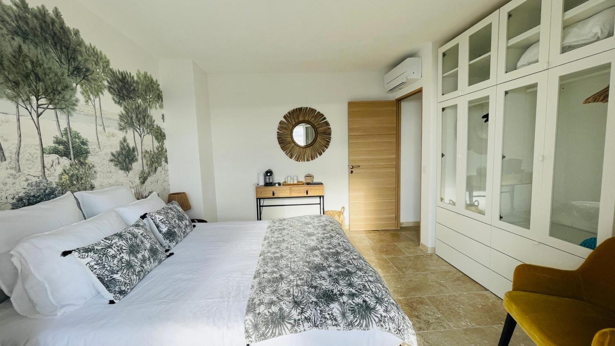 Villa Cacharelle Vue Mer Piscine 滨海卡瓦莱尔 外观 照片